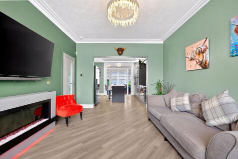 Second  Lounge
