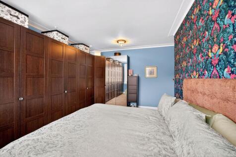 Bed 1