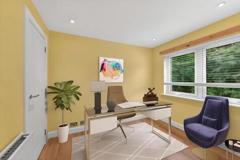 Staged ooffice Room 3