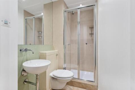 021020252_REL_Flat 1318 New Providence Wharf 1 Fai