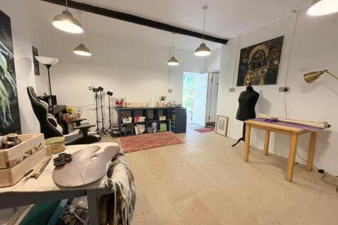 Property Image 38