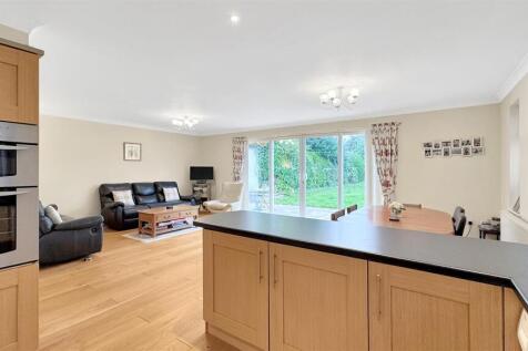 Kitchen Lounge Diner
