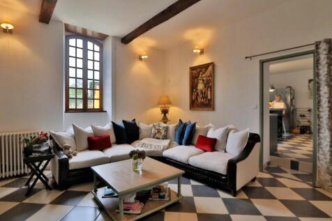 Property Image 12