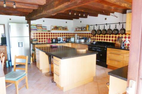 Property Image 4