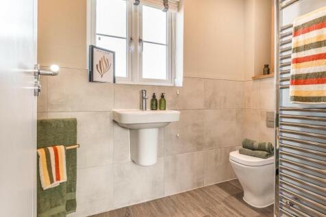 Similar Show Home