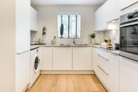 Similar Show Home