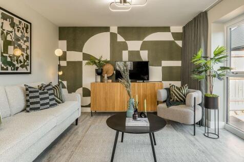 Similar Show Home