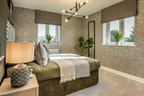 Similar Show Home