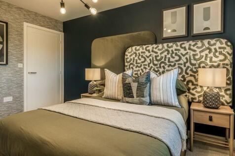 Similar Show Home