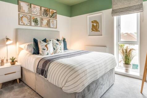 Similar Show Home