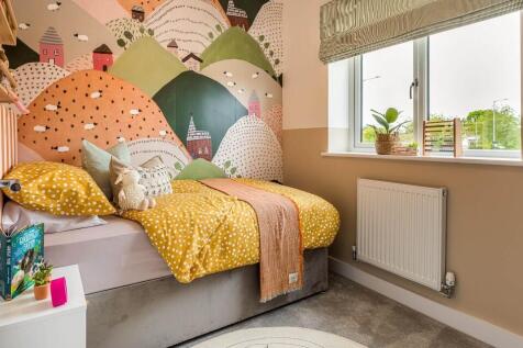 Similar Show Home