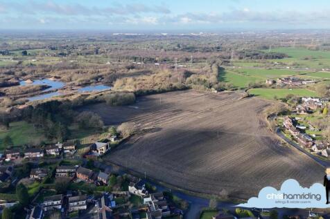 DJI_0099.00_00_29_20.Still104.jpg