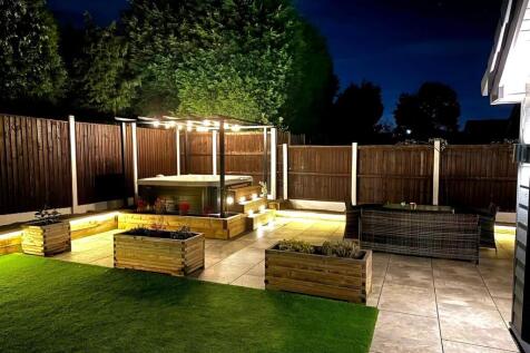 10 Arrowsmith rear1.jpg