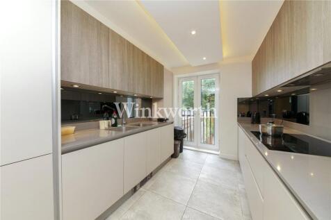 Fitted Kitchen