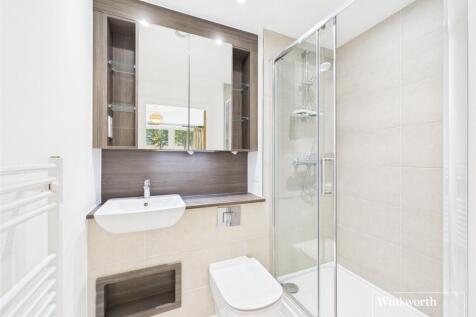 Ground Floor Ensuite
