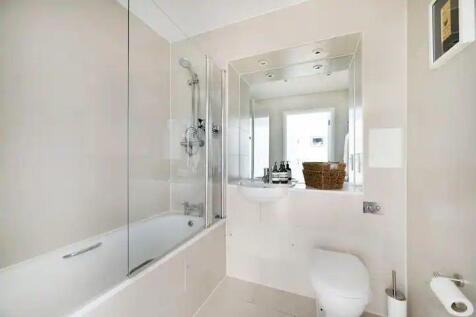 Bathroom.jpg