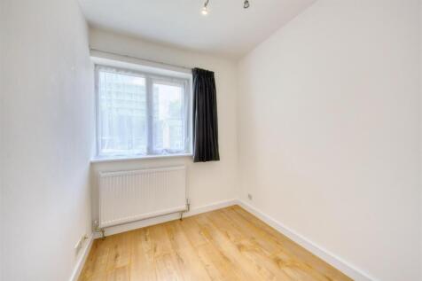 Bedroom 3.jpg