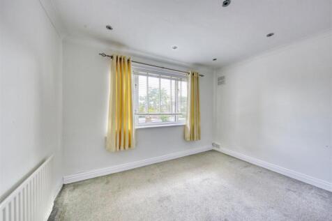 Bedroom.jpg