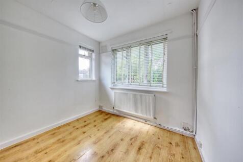 Bedroom 2.jpg