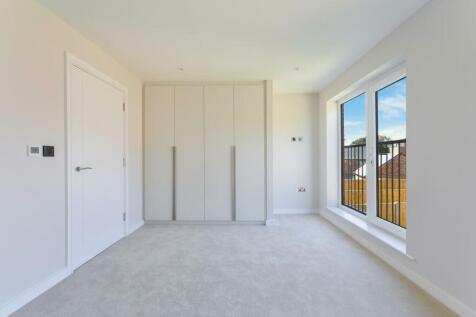 FAIRWAYS, HOUSE 1- Bedroom 1c.jpg