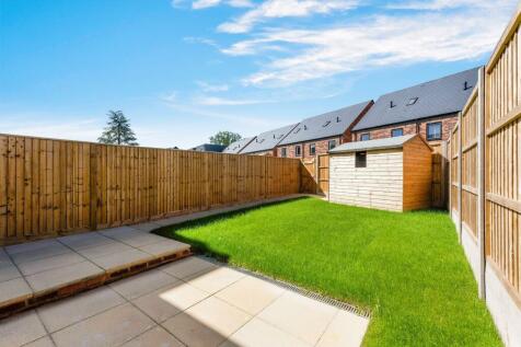 FAIRWAYS, HOUSE 1- Garden 3.jpg