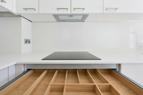 FAIRWAYS, HOUSE 1- Kitchen 4.jpg