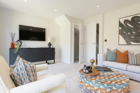 Spacious Lounge
