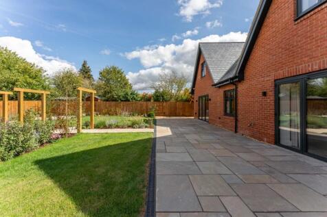 Extensive Patio