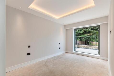 F4 397 Cockfosters Road Ph7.jpg