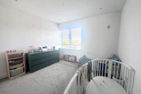 2nd bed.jpg