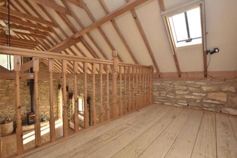 Mezzanine/Gallery