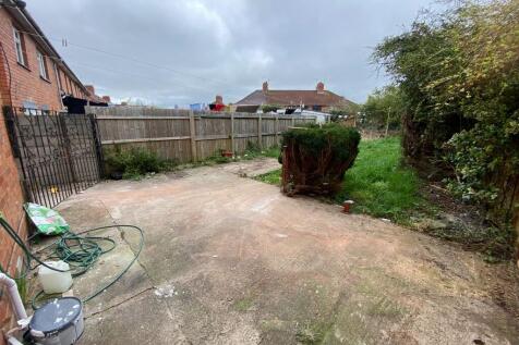 Hardstanding to Rear