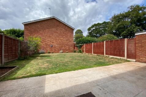 Garden To Rear