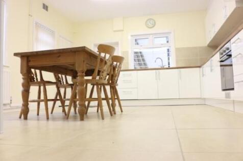 Communal Kitchen