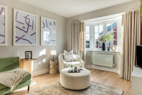 Similar Show Home