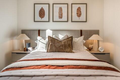 Fieldfare Show Home