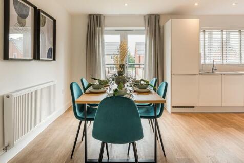 Similar Show Home