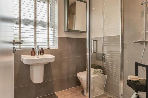 Similar Show Home