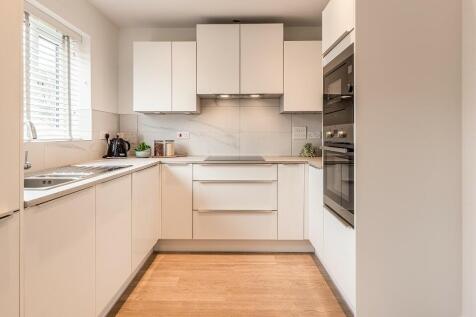 Similar Show Home