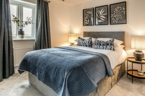 Similar Show Home