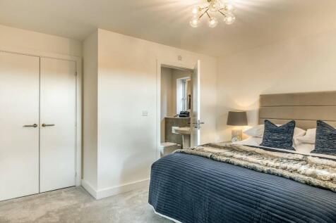 Similar Show Home