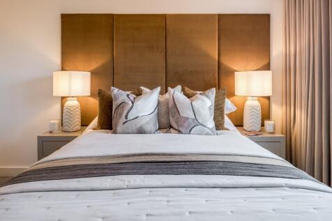 Fieldfare Show Home