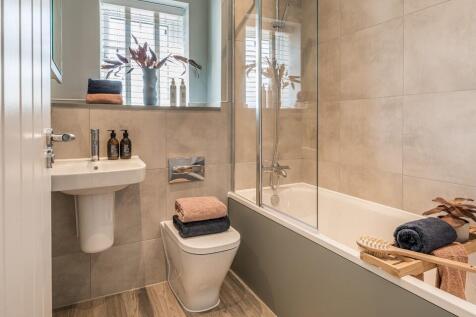 Brambling show home