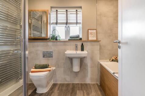 Similar Show Home