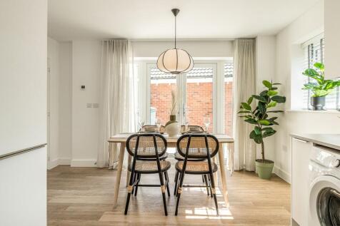 Egret Show home