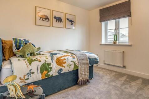 Similar Show Home