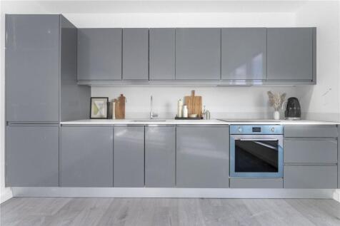 Show Apartment