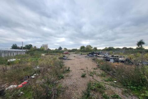 GRAVEL YARD