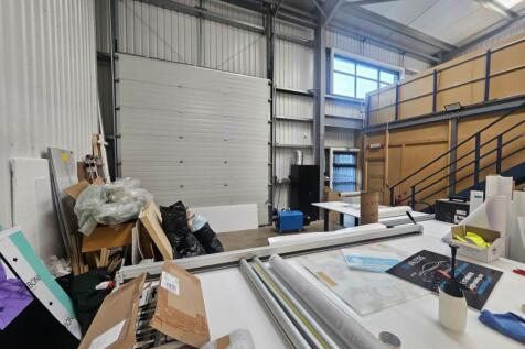 15 Jarman Way (7)