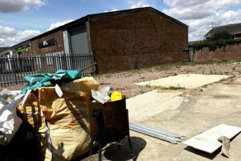 Yard (9)